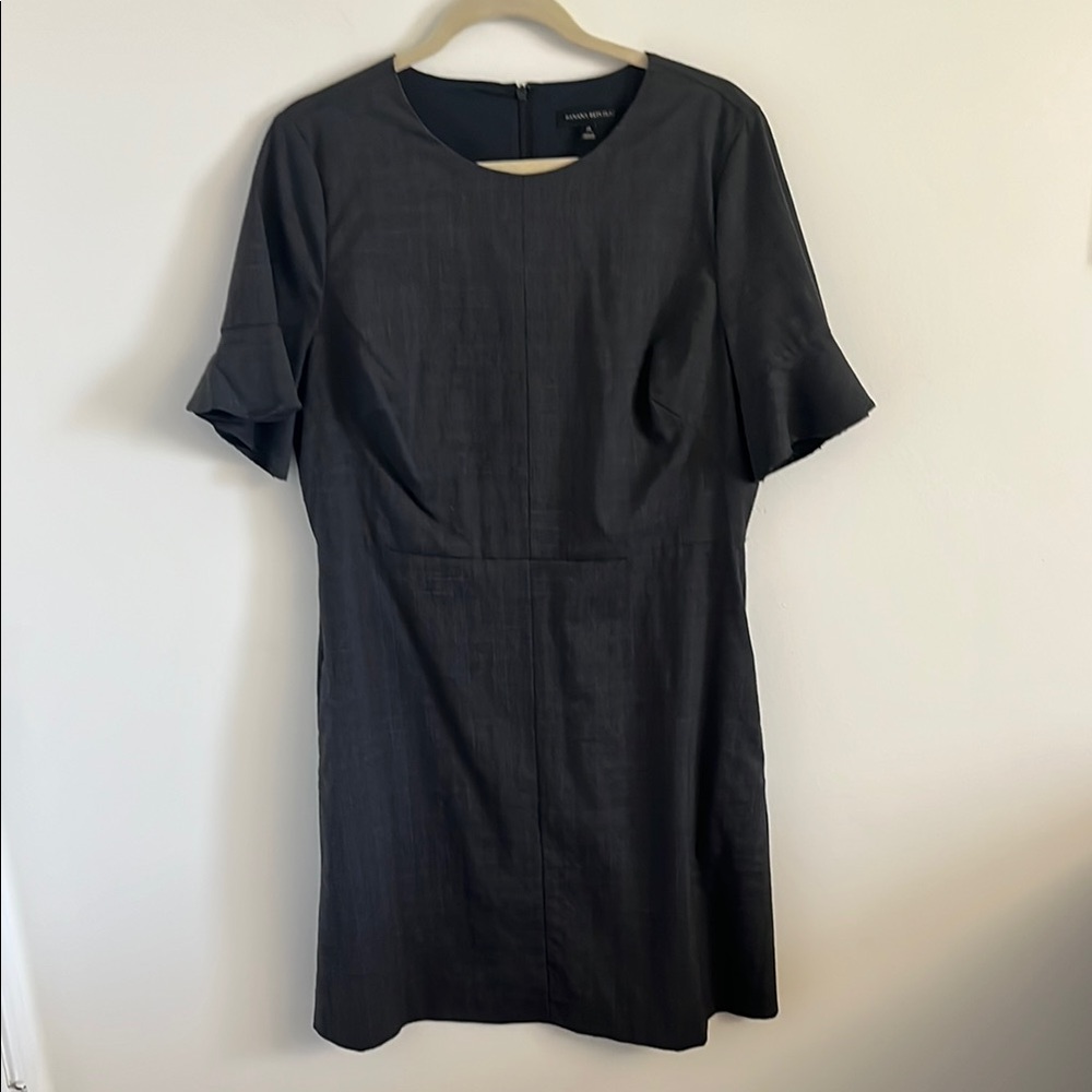 Banana Republic short flutter sleeve shift dress - perfect for work